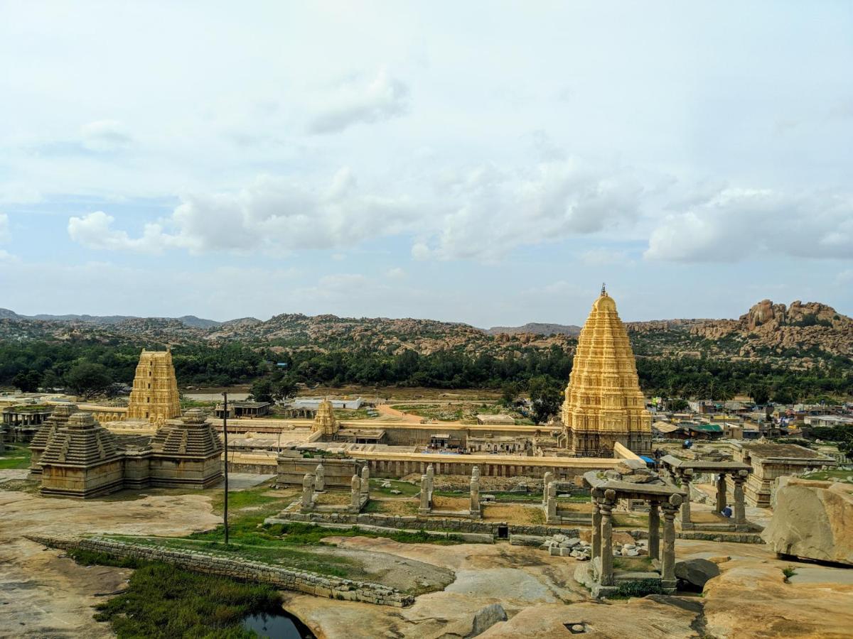 Hotel Varsha Hampi Exteriér fotografie